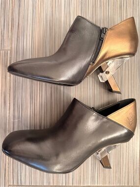 John Fluevog LAUPER Black Leather Ankle Booties with Gold Heel Detail